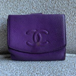 ‼️FREE SHIPPING ‼️Vintage Chanel caviar wallet, second hand
